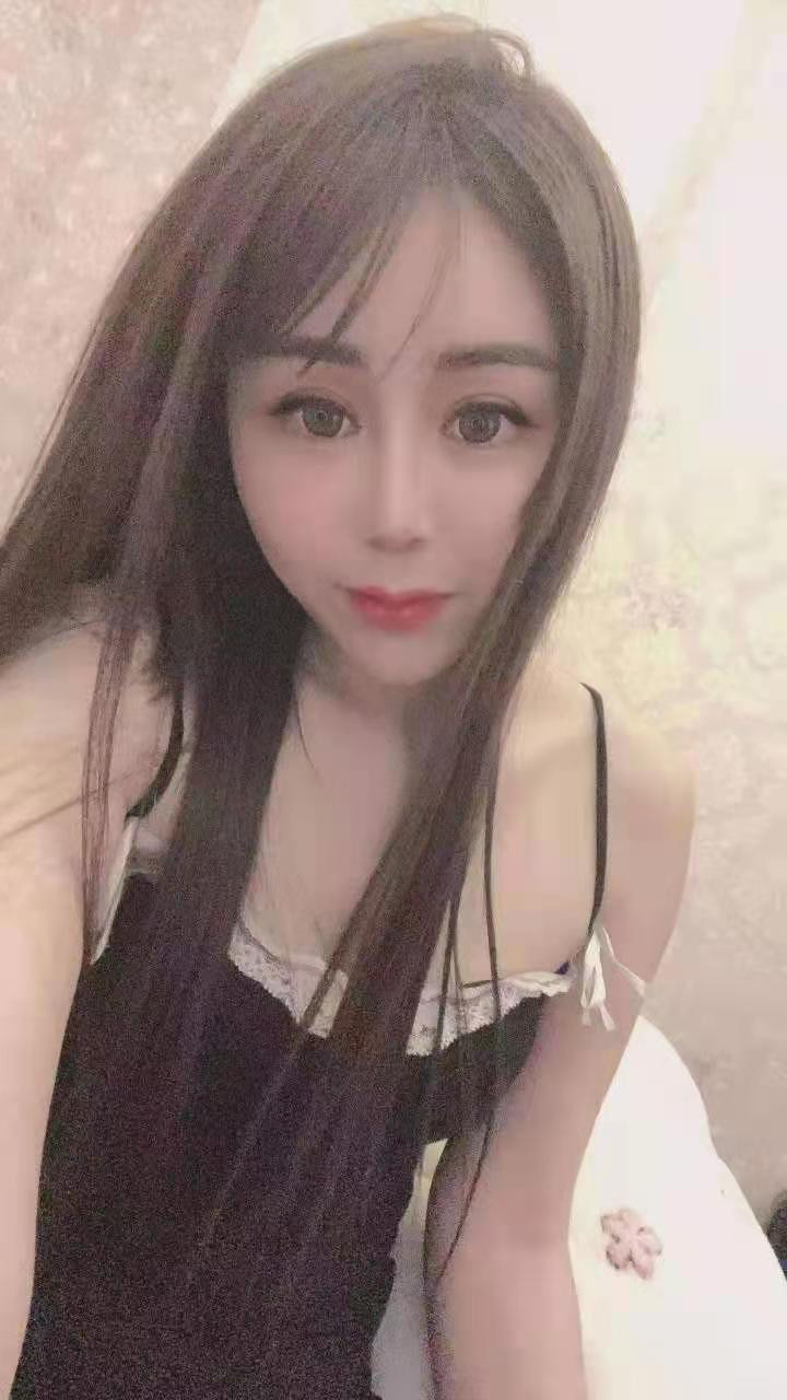 态度温柔的欣怡